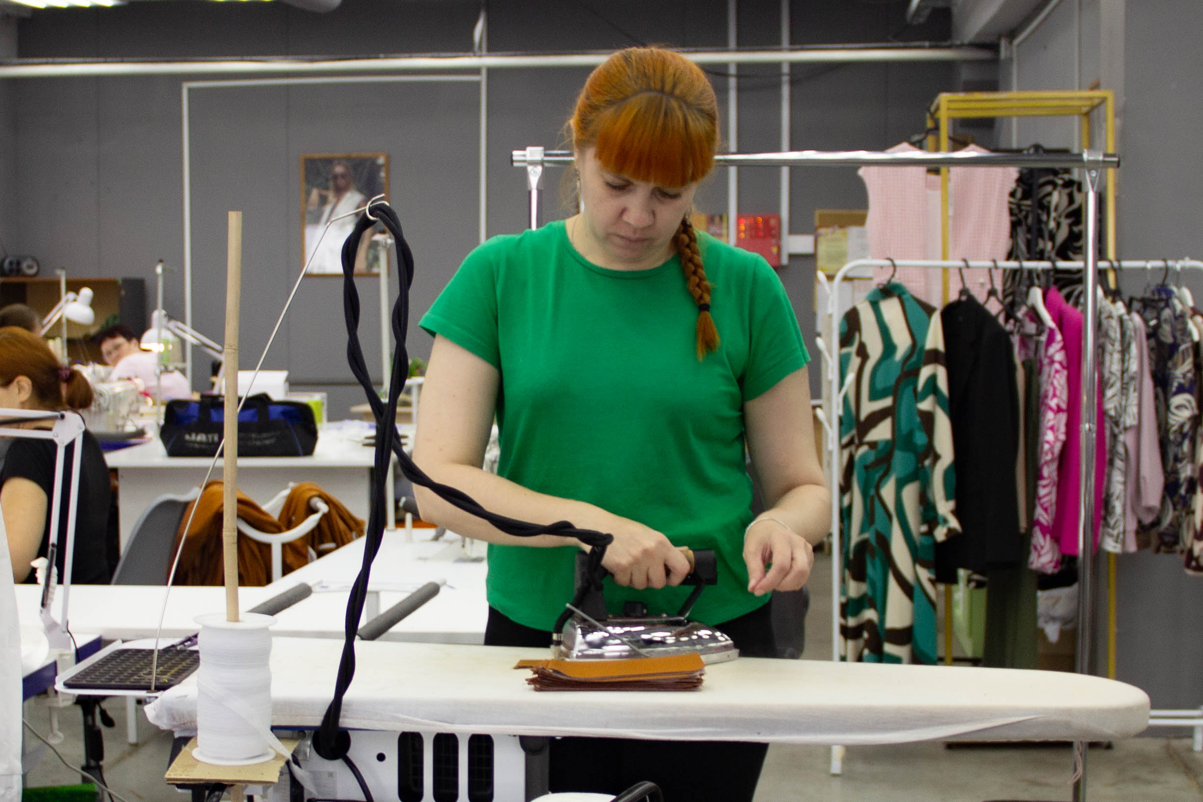 швейное производство женской одежды оптом